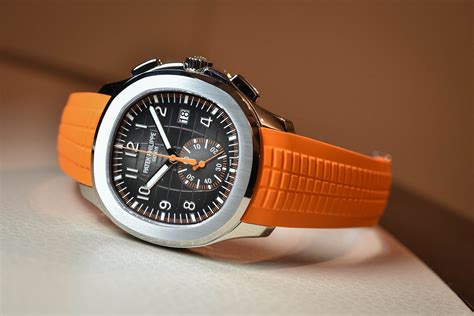 patek philippe aquanaut annual calendar|patek philippe aquanaut 5968a price.